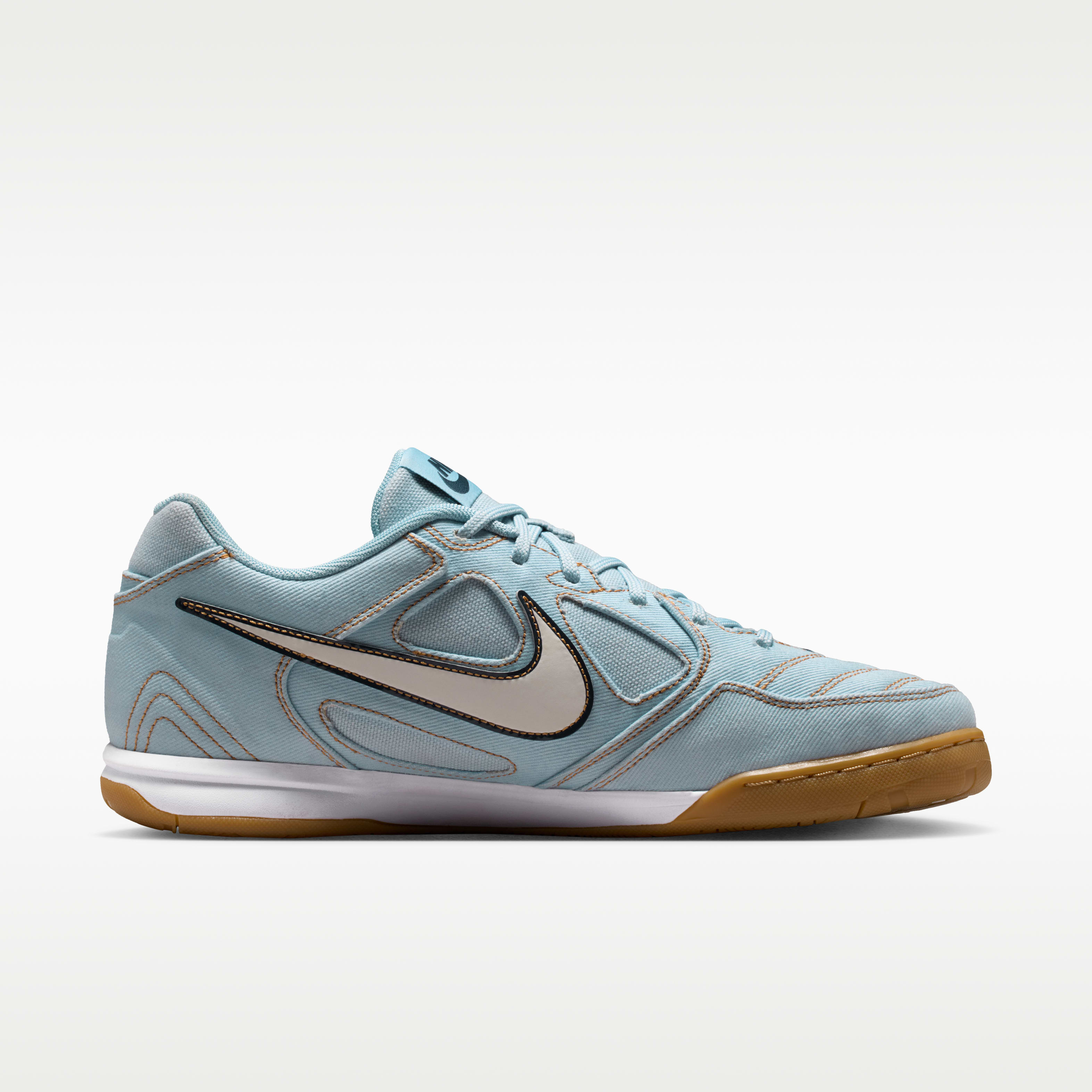 Nike Gato Men's Shoes | The Summit